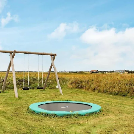 4 Person Holiday In Bl Vand Blåvand